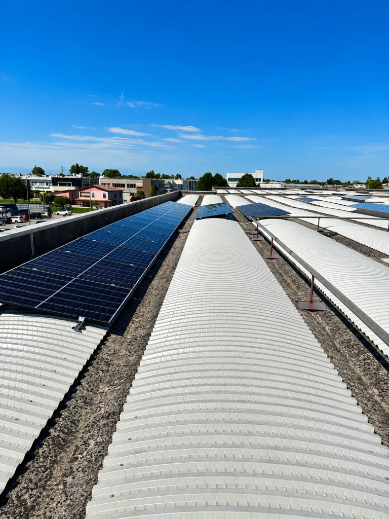 impianto-fotovoltaico-aziendale-r3greenenergy-padova
