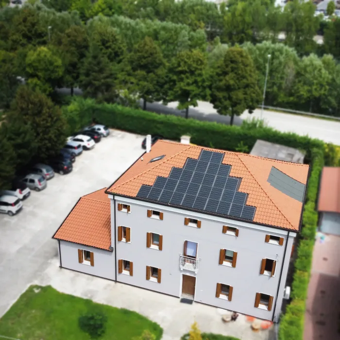 VILLA-RUFFINA-DRONE-1